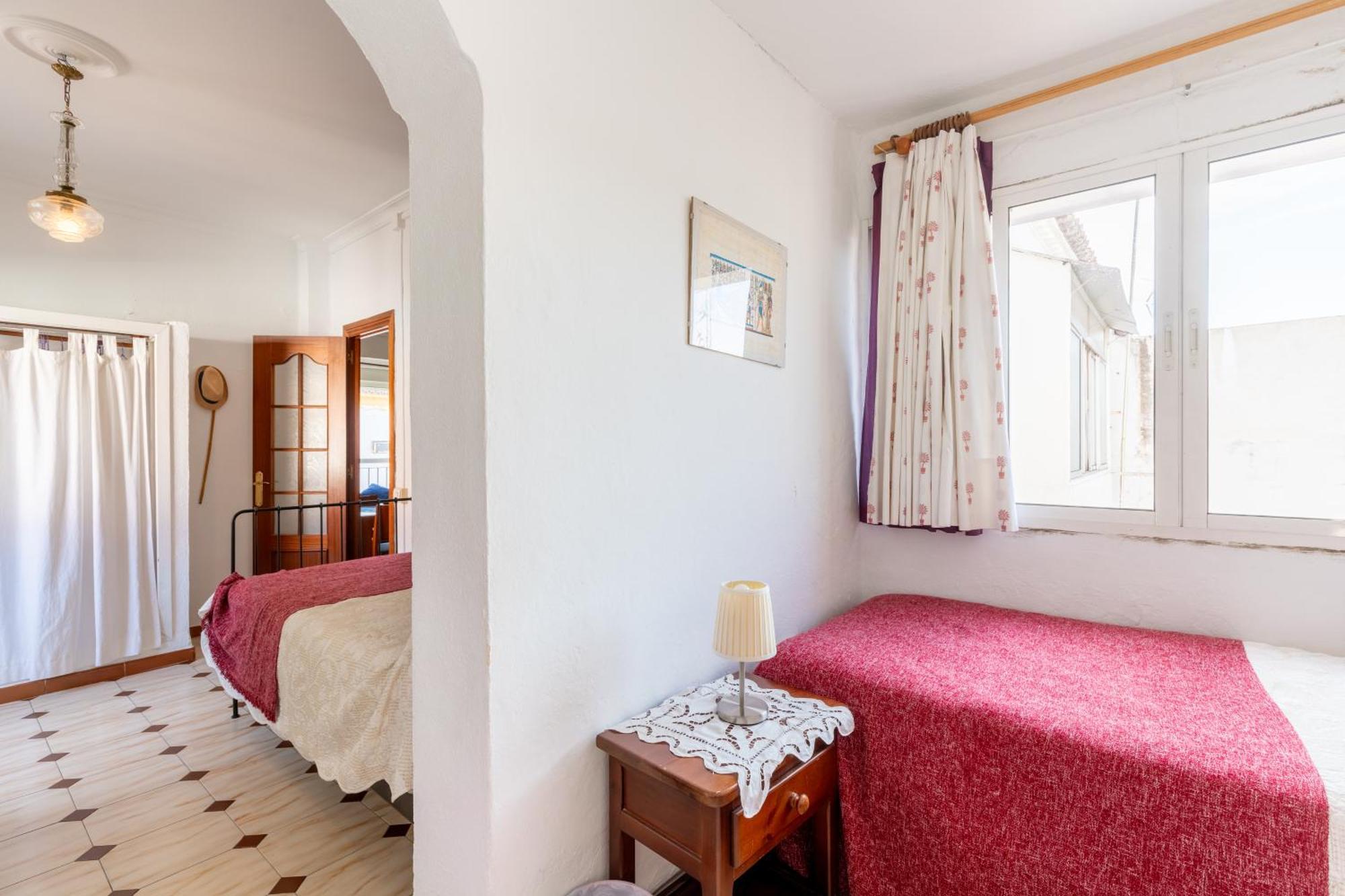 Apartamento Triana Los Remedios Seville Luaran gambar