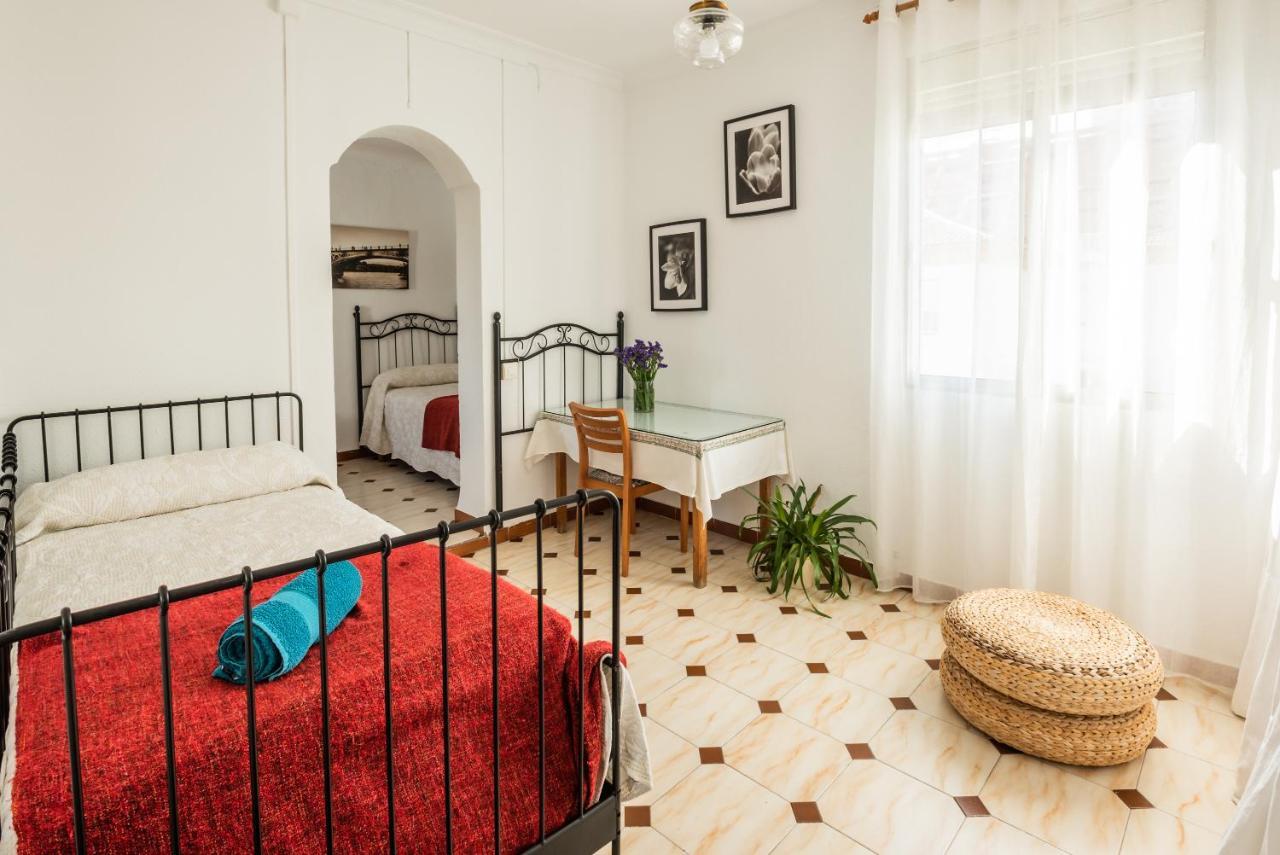 Apartamento Triana Los Remedios Seville Luaran gambar